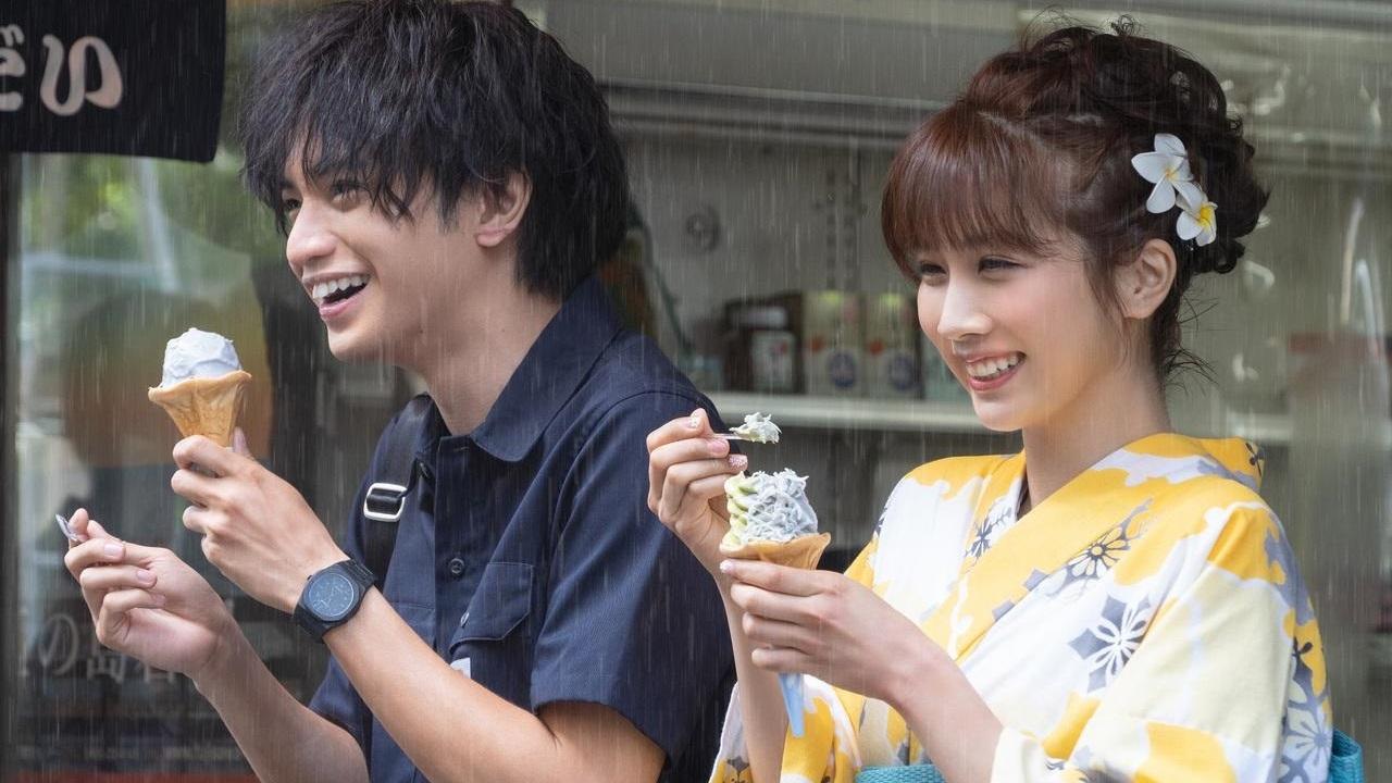 Love Like the Falling Petals Background