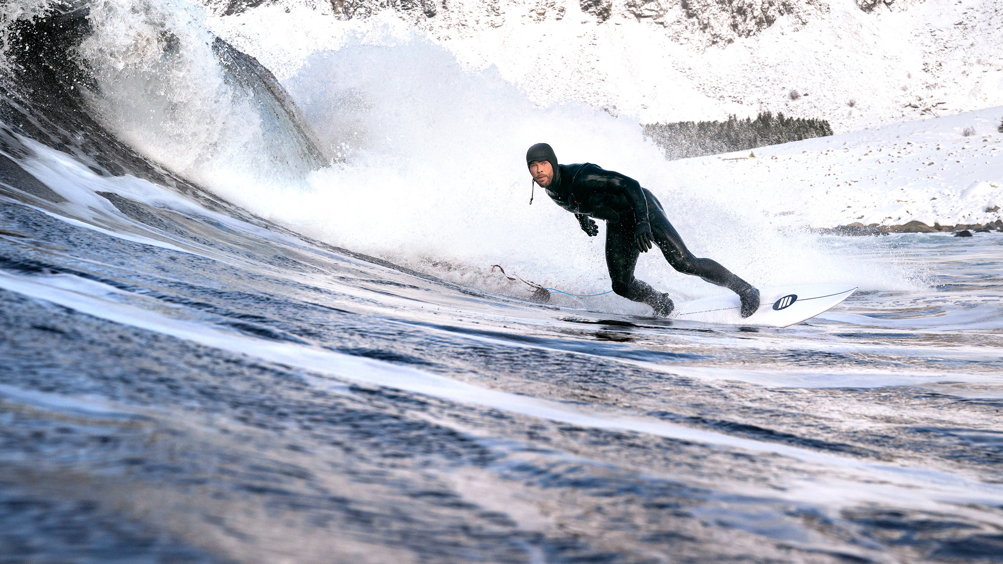 Limitless with Chris Hemsworth Background