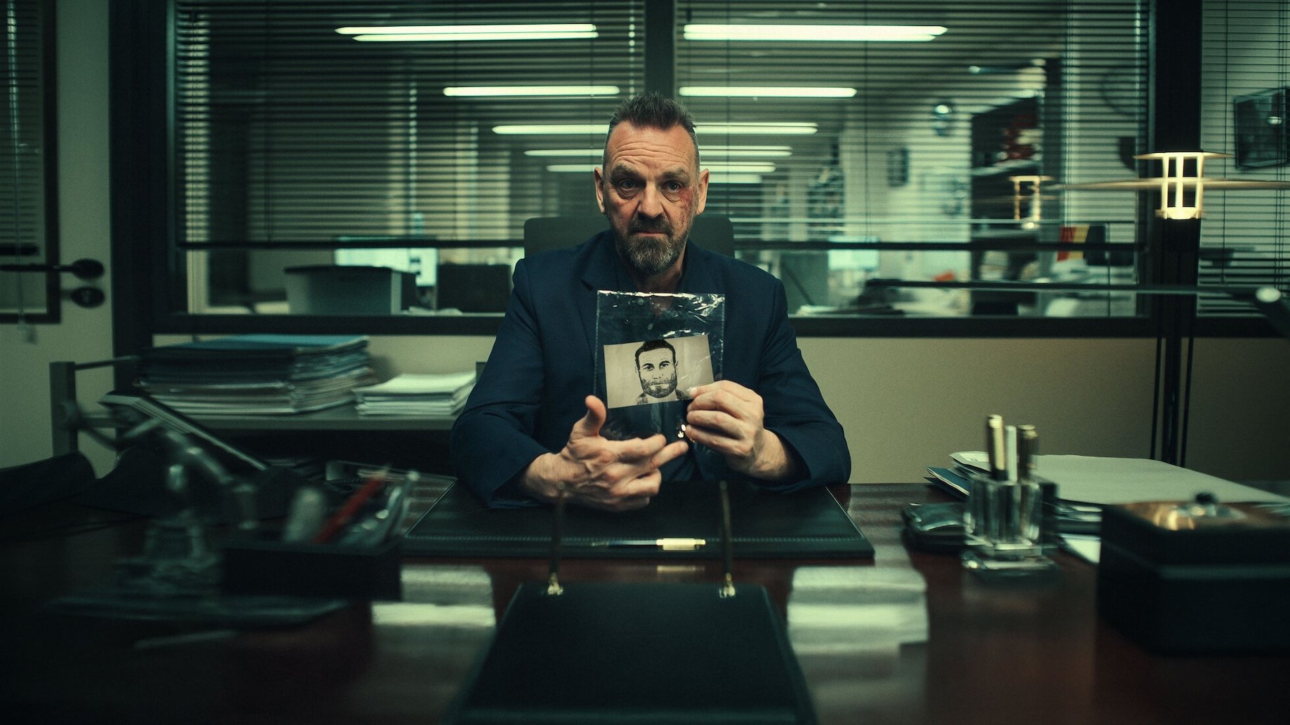 Stolen: Heist of the Century Background