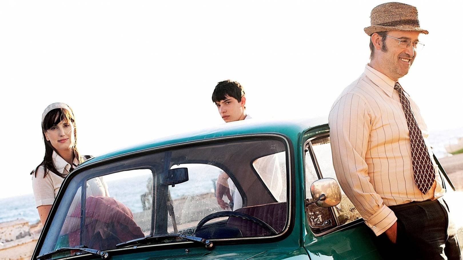 Vivir es fácil con los ojos cerrados Background