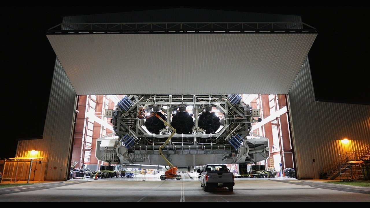 MARS: Inside SpaceX Background