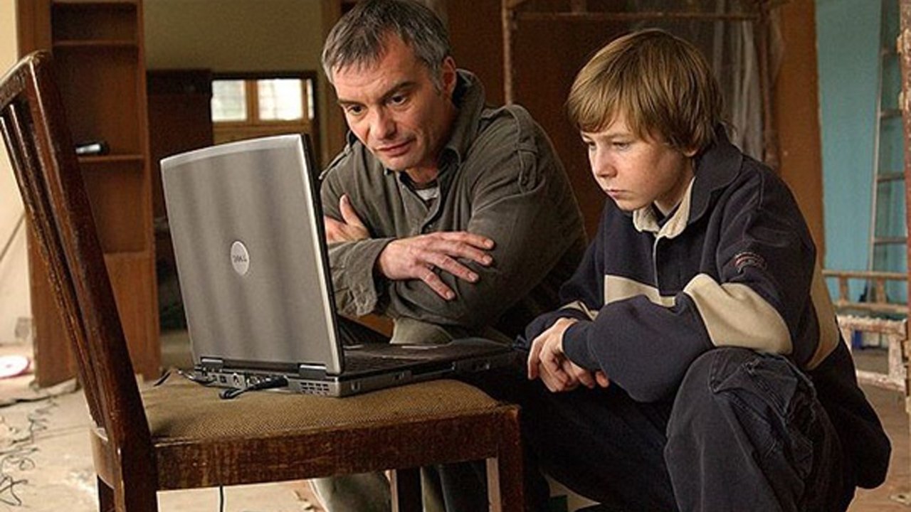 BrainStorm Background