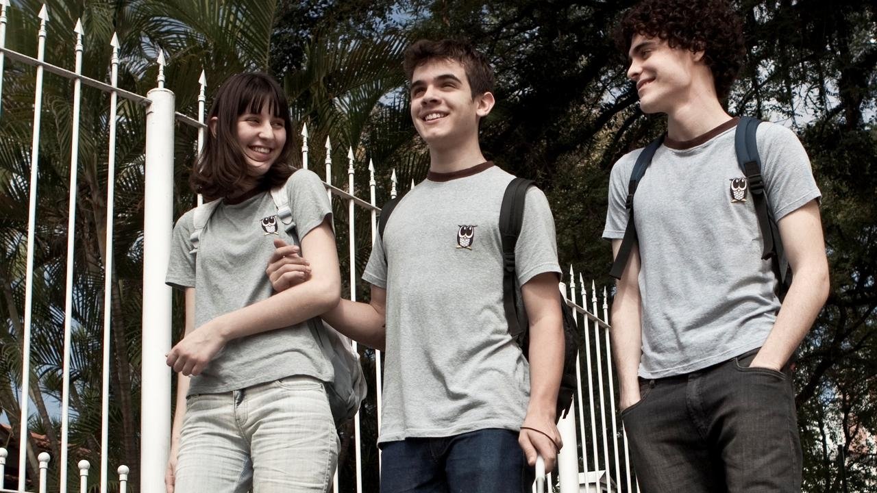 I Don't Want to Go Back Alone Background