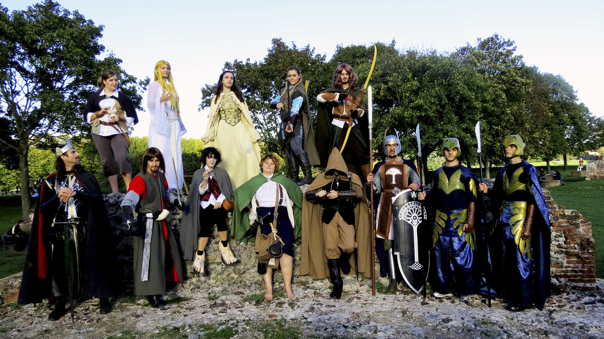 Ringers: Lord of the Fans Background