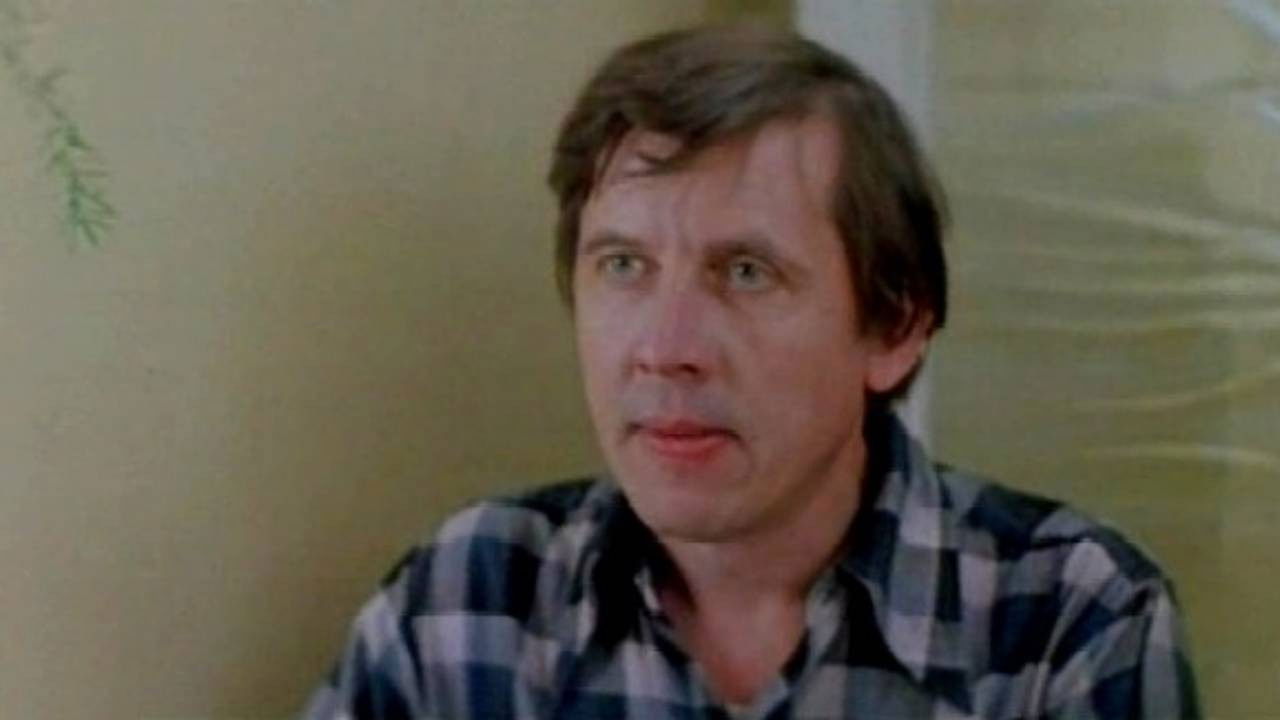 In Broad Daylight Background