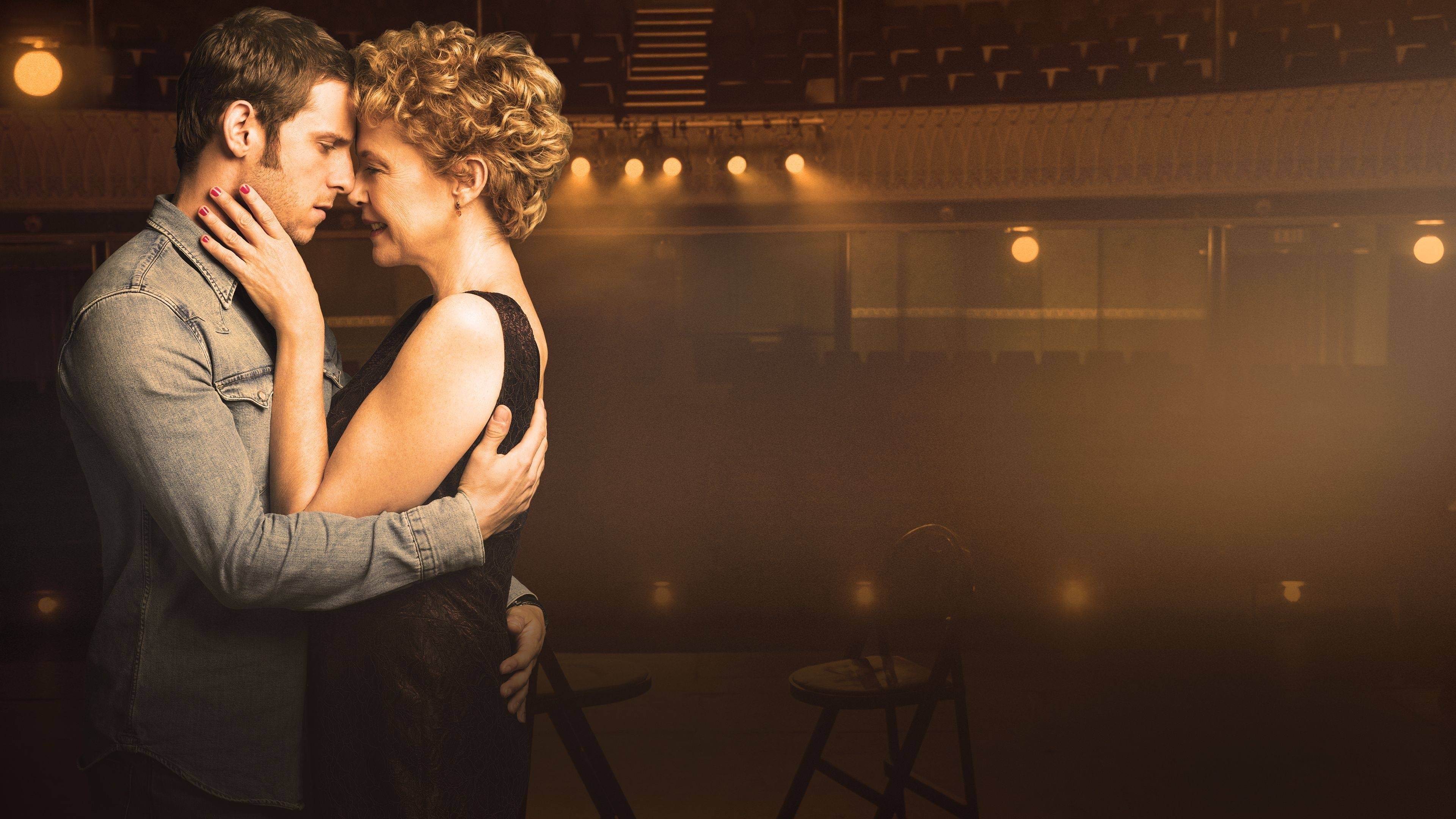 Film Stars Don't Die in Liverpool Background