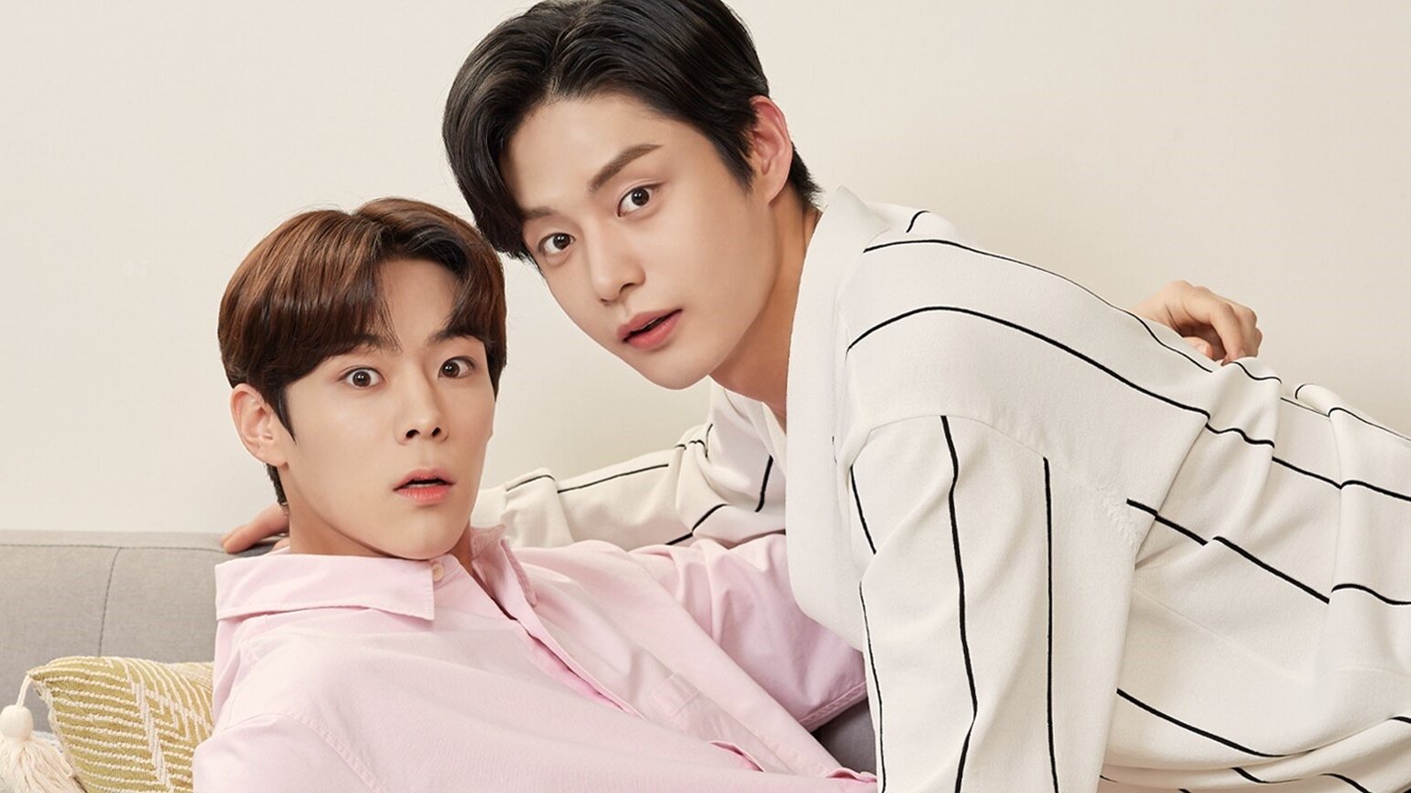 Roommates of Poongduck 304 Background