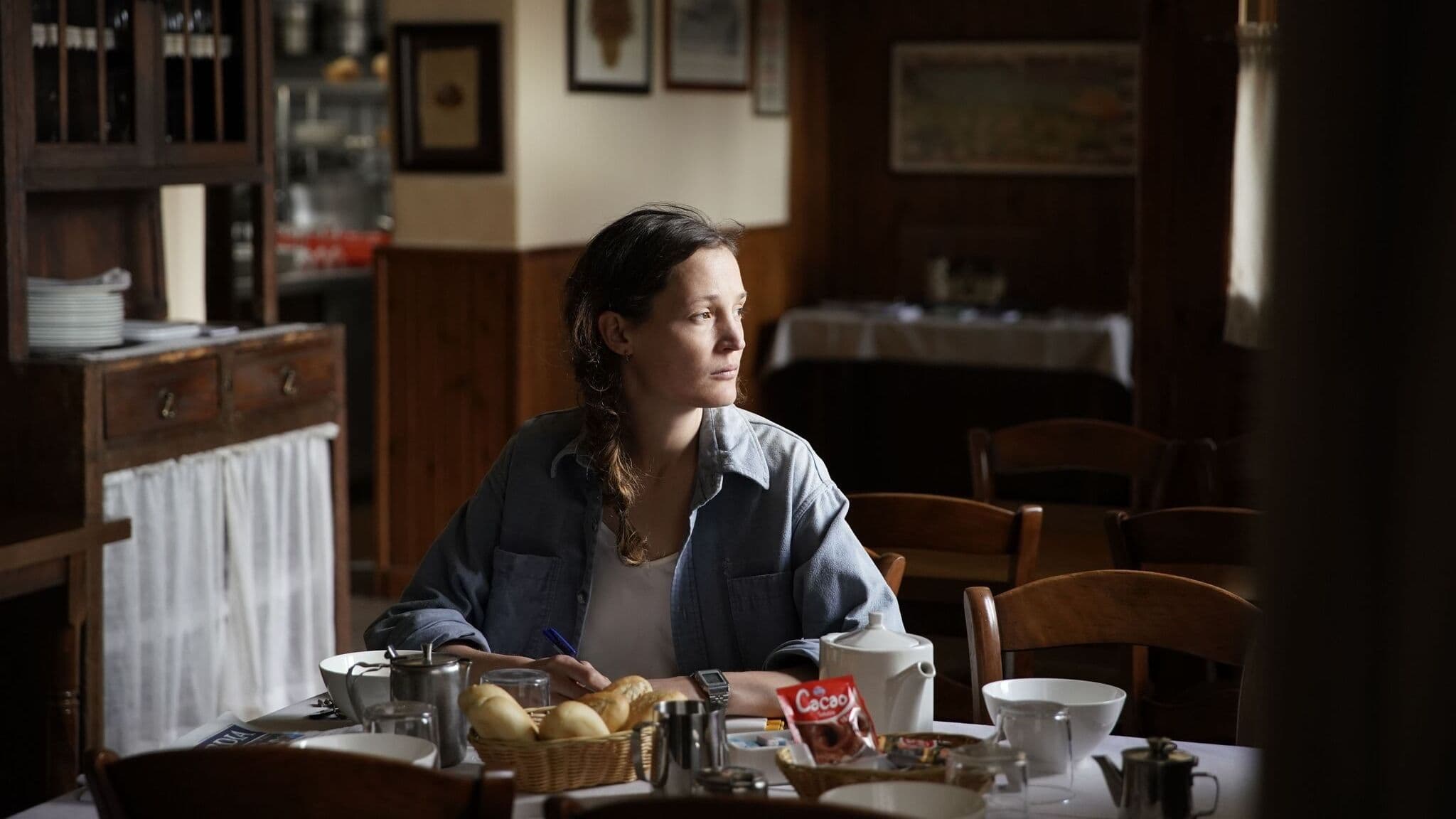 Hold Me Tight Background