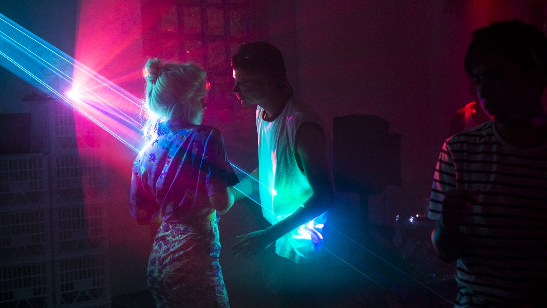 Babyteeth Background