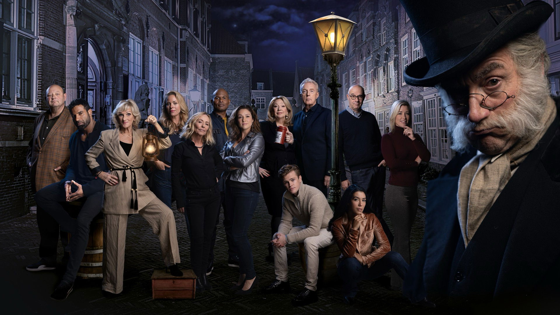 Scrooge Live 2022 Background