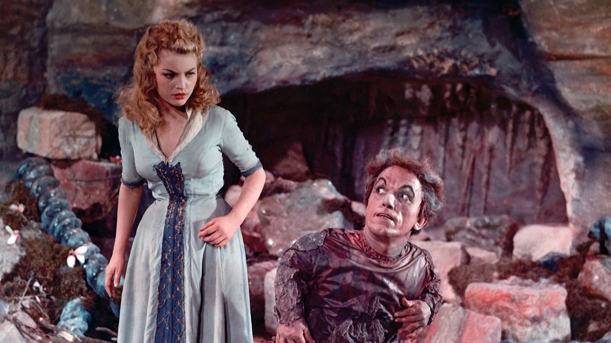 The Singing Ringing Tree Background