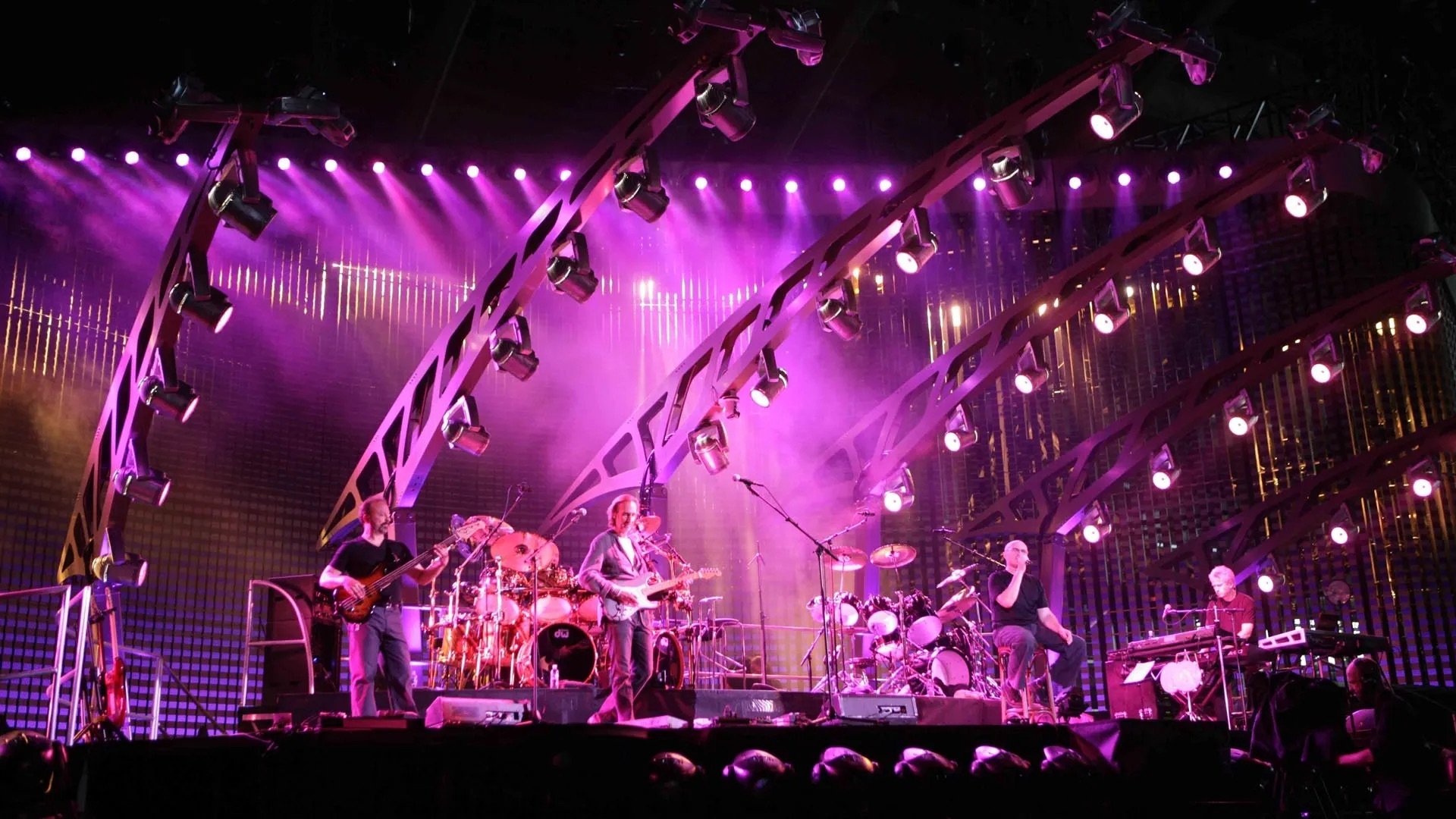 Genesis: When in Rome 2007 Background