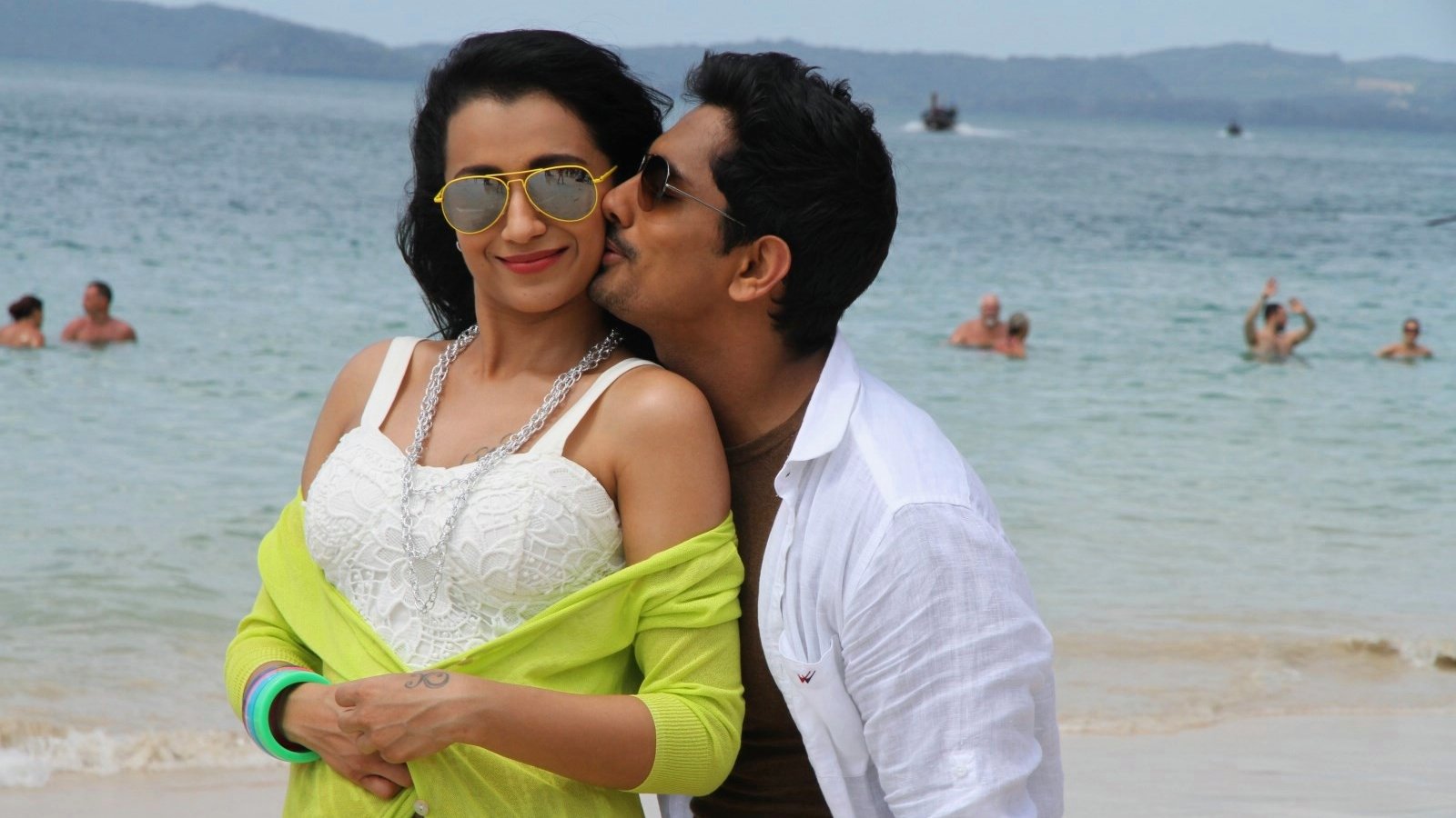 Aranmanai 2 Background