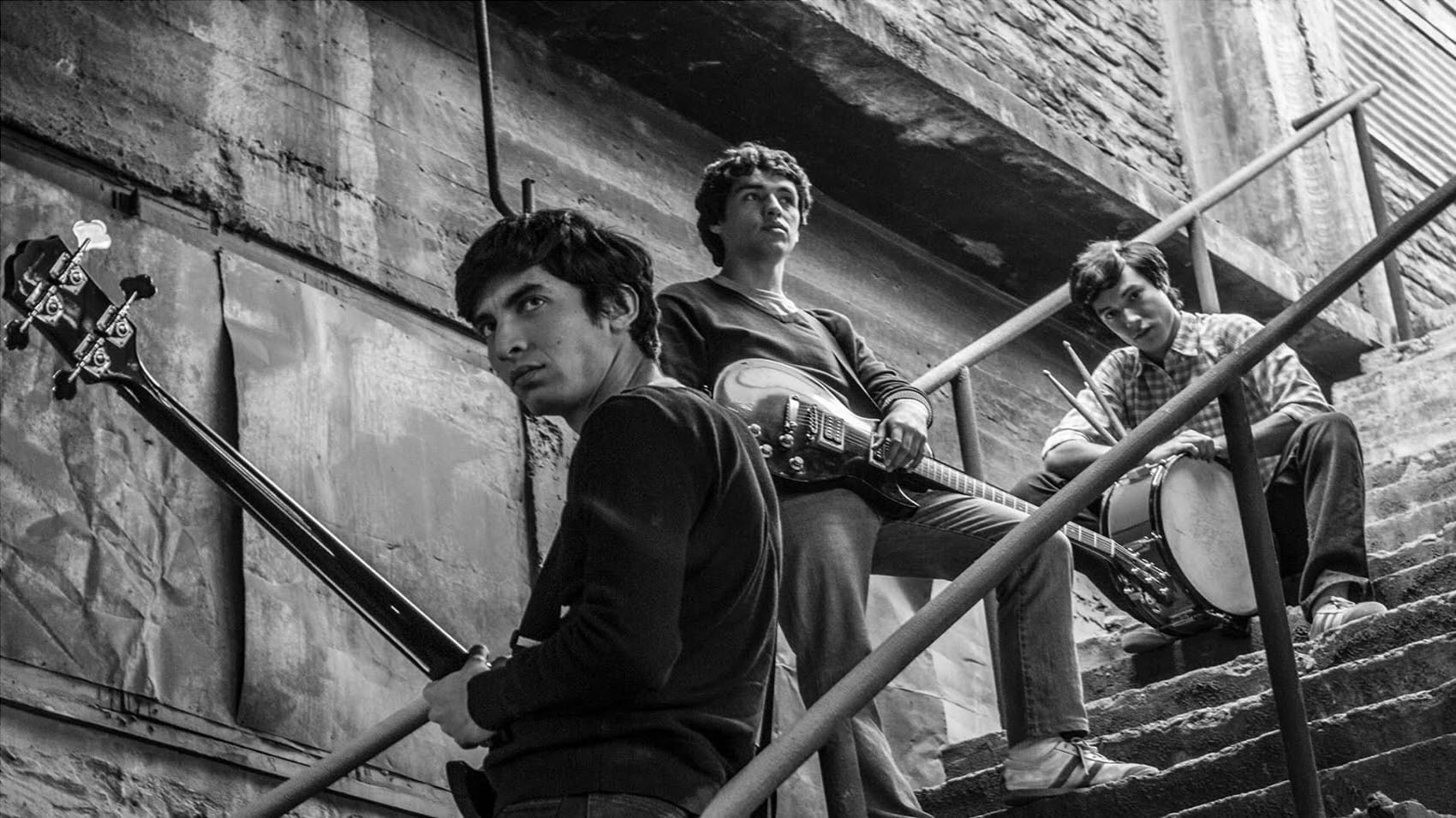 Sudamerican Rockers Background