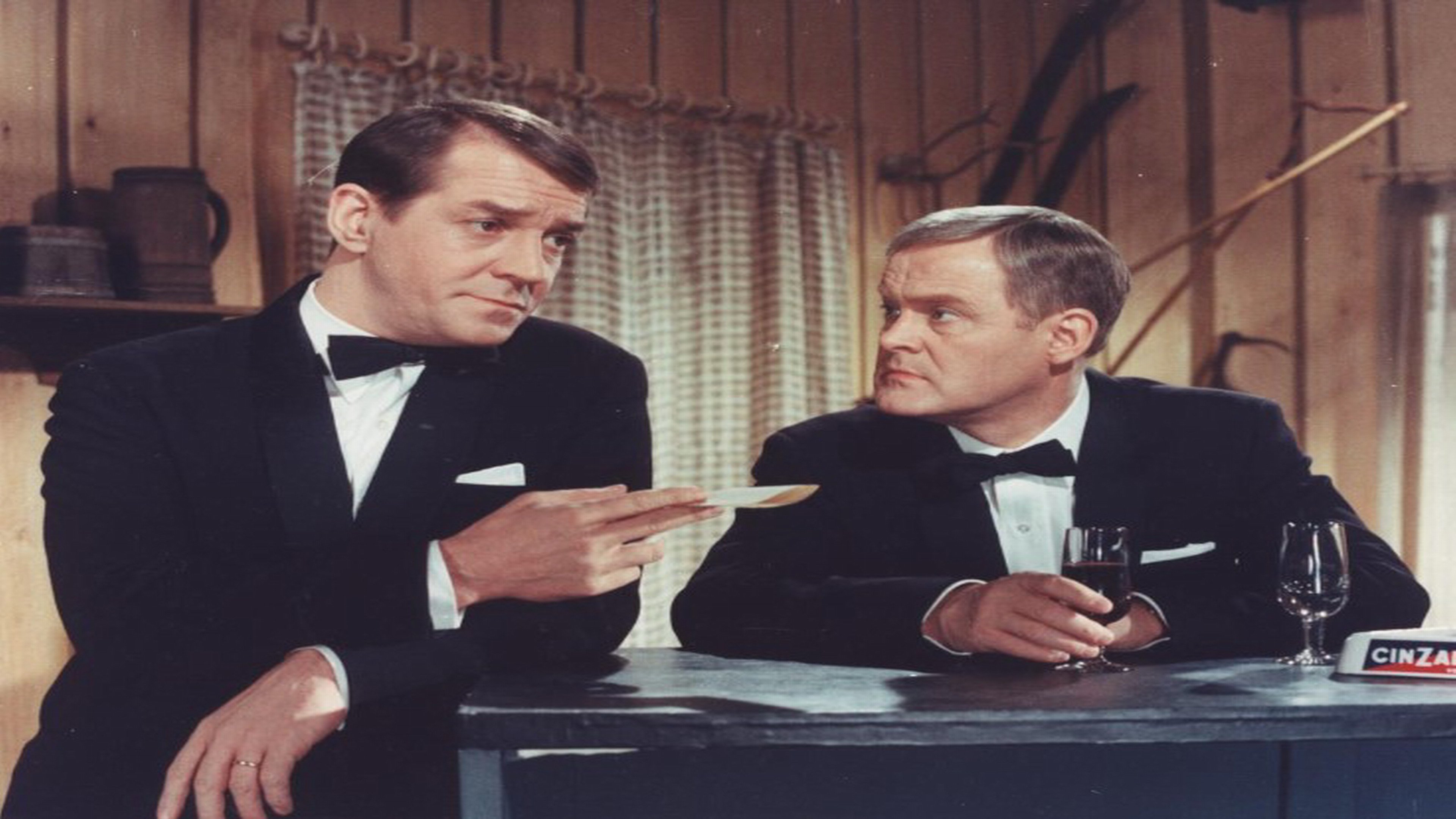 Wife on vacation Background