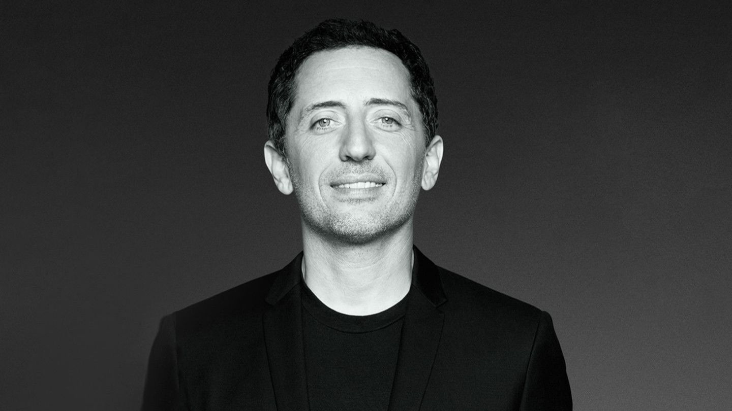 Gad Elmaleh : Sans tambour Background