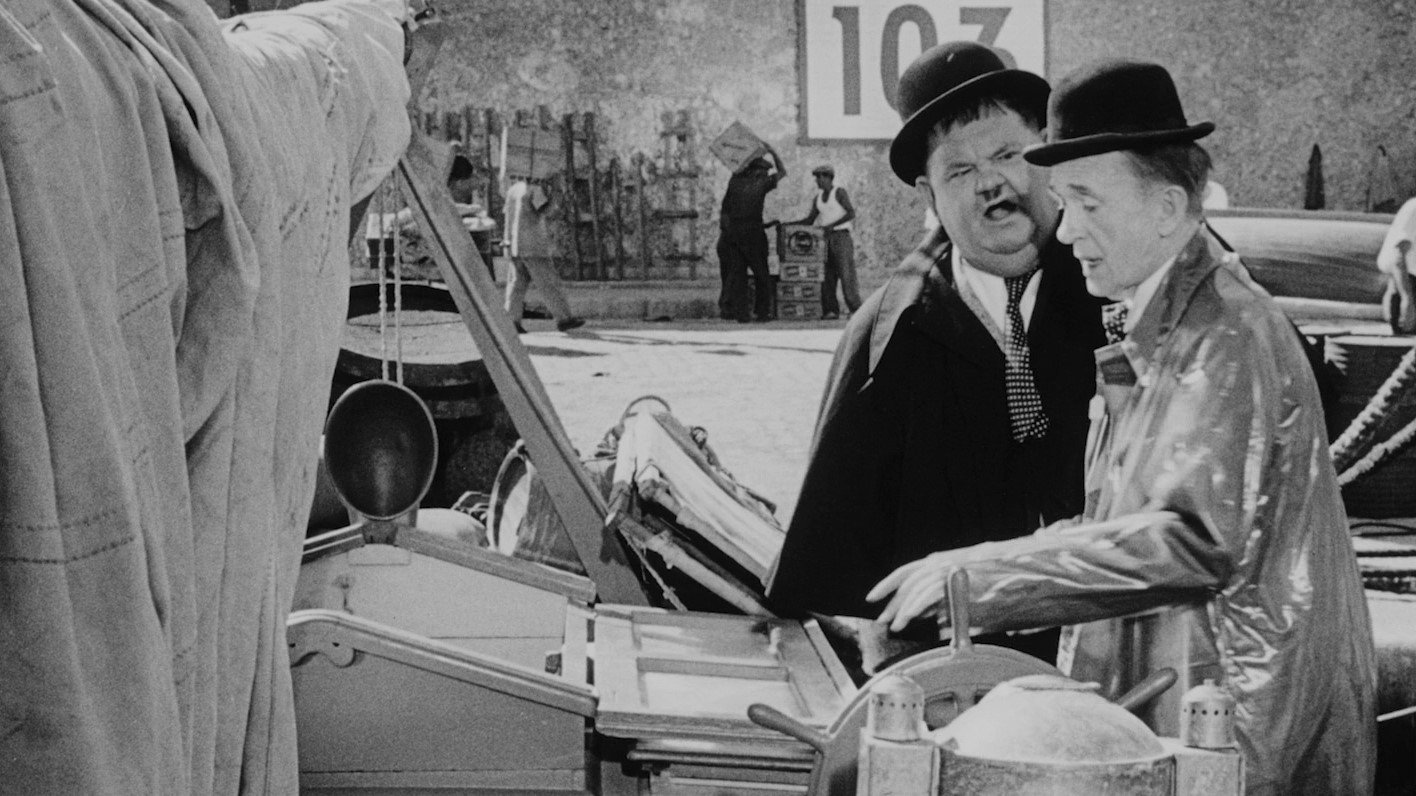 Robinson Crusoeland Background