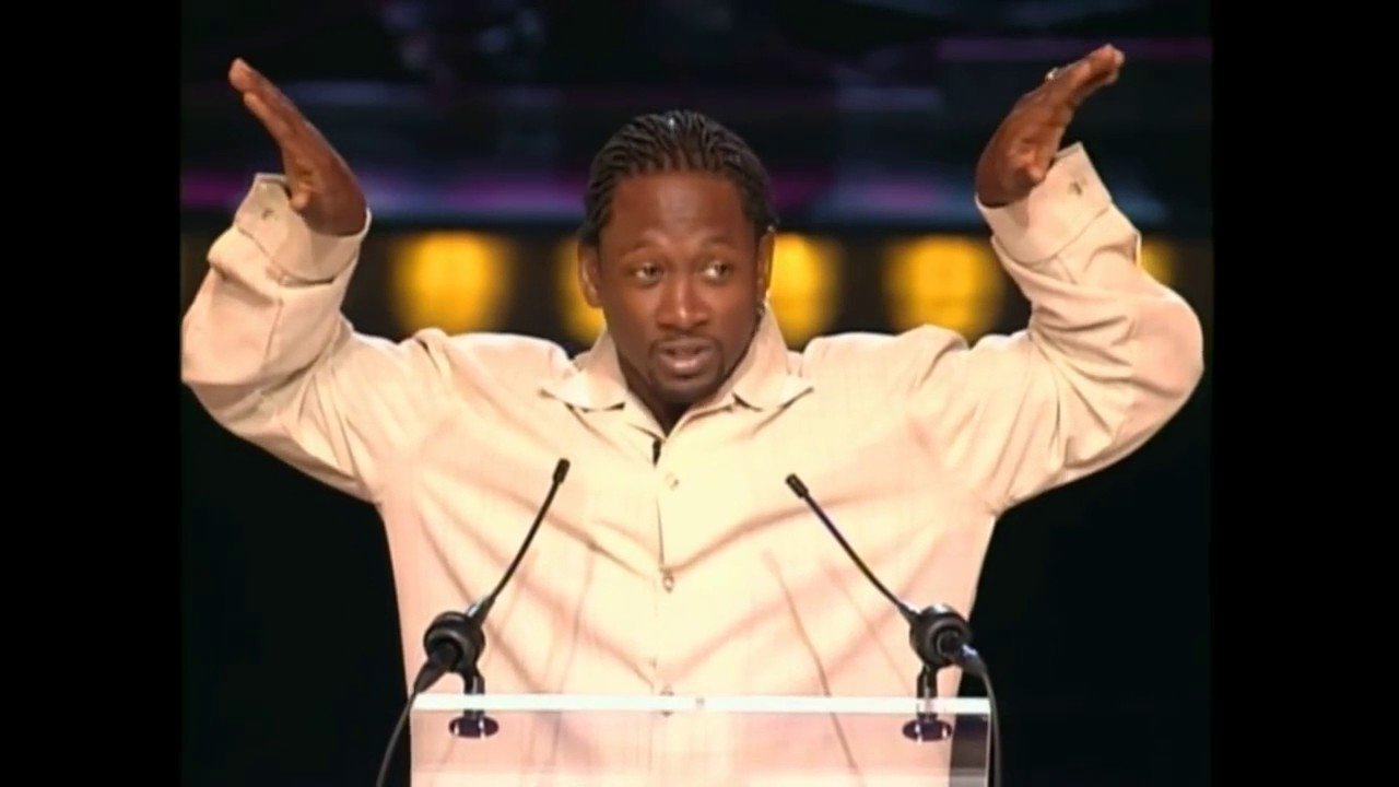 Shaq's All Star Comedy Roast 2: Emmitt Smith Background