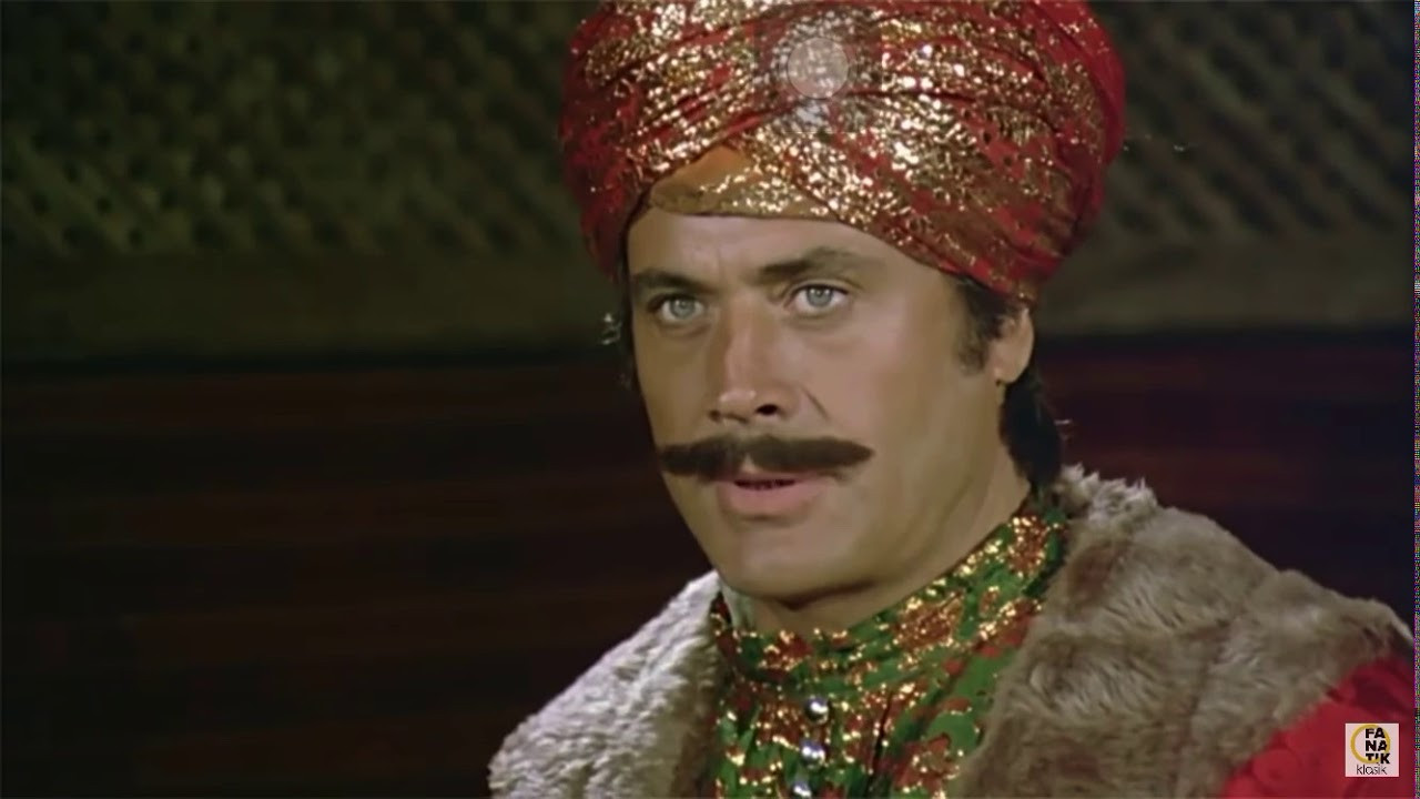 Hakanlar Çarpışıyor Background