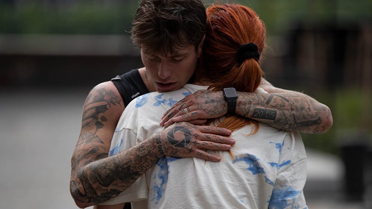 B3N: Respira Background