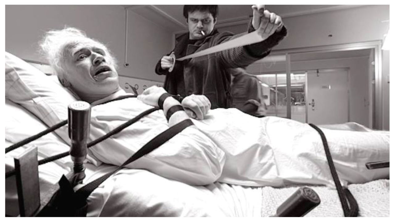 On the Last Verse - A Small Film About Death Background