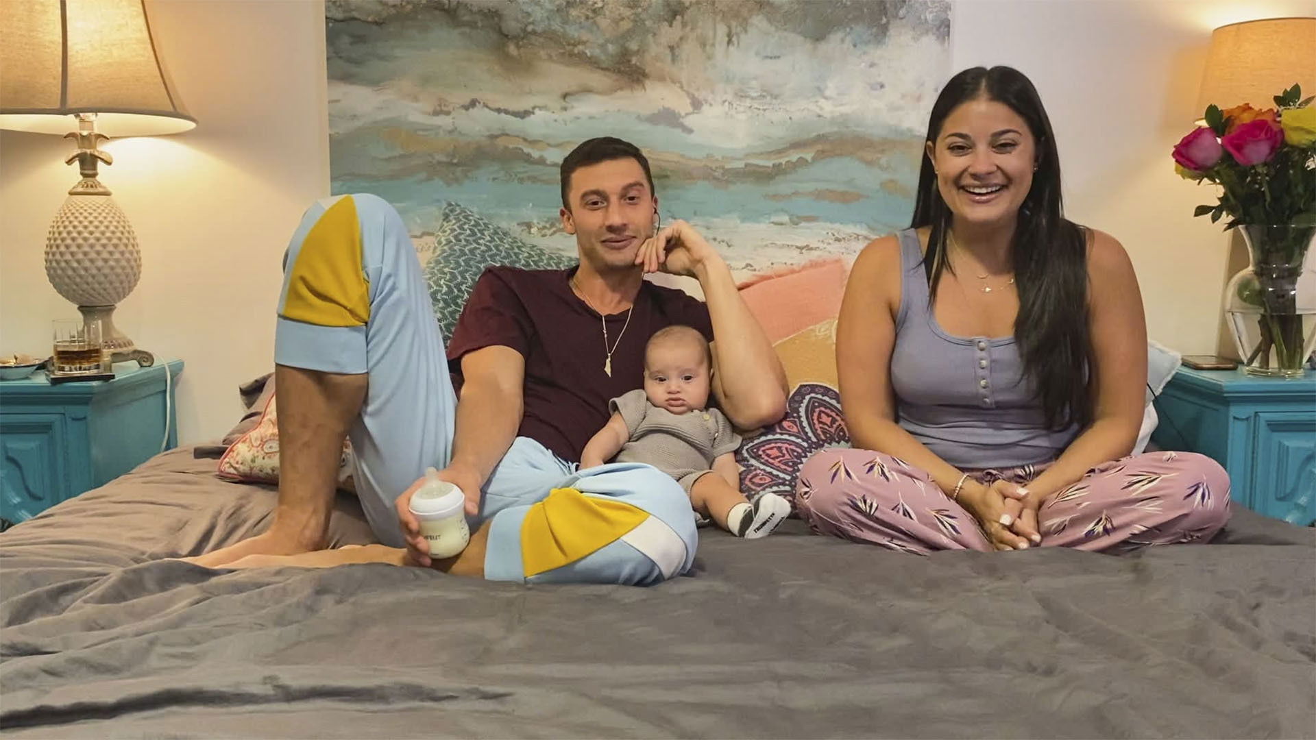 The Family Chantel: Pillow Talk Background