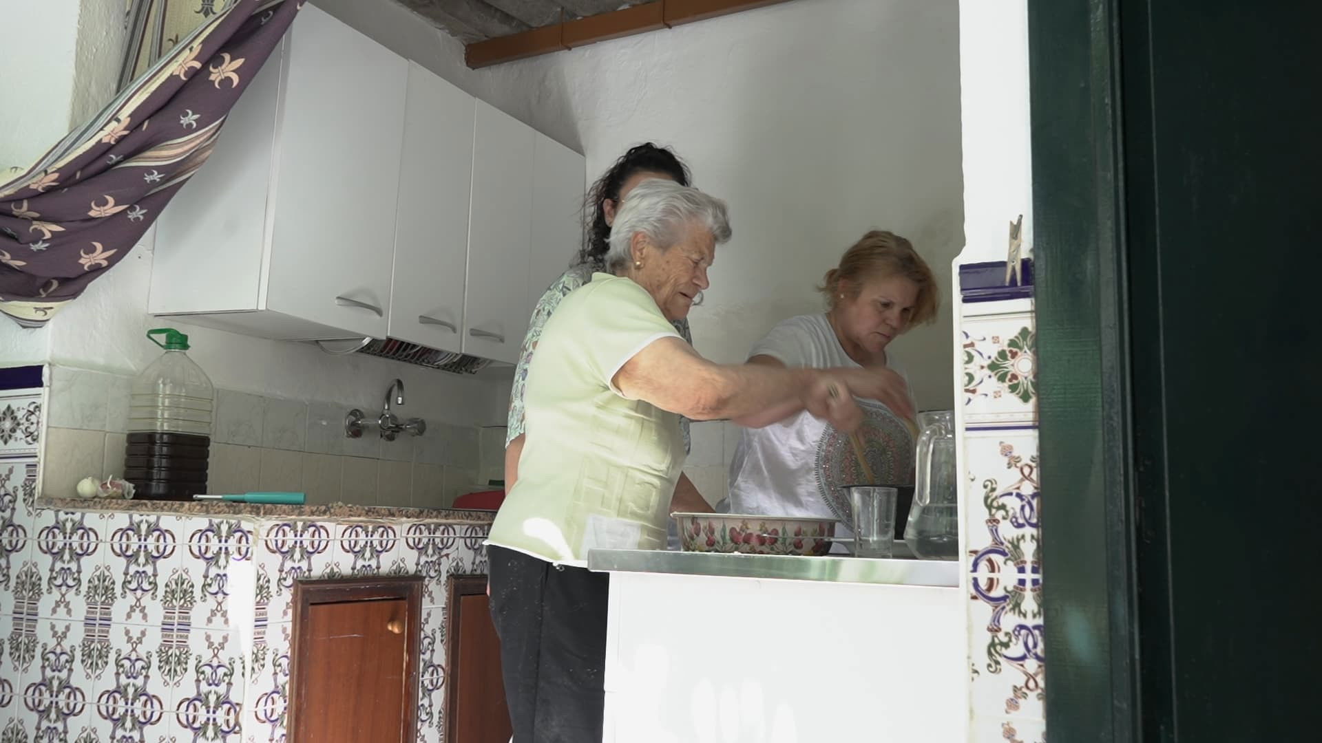 Raíz y Miajas Background