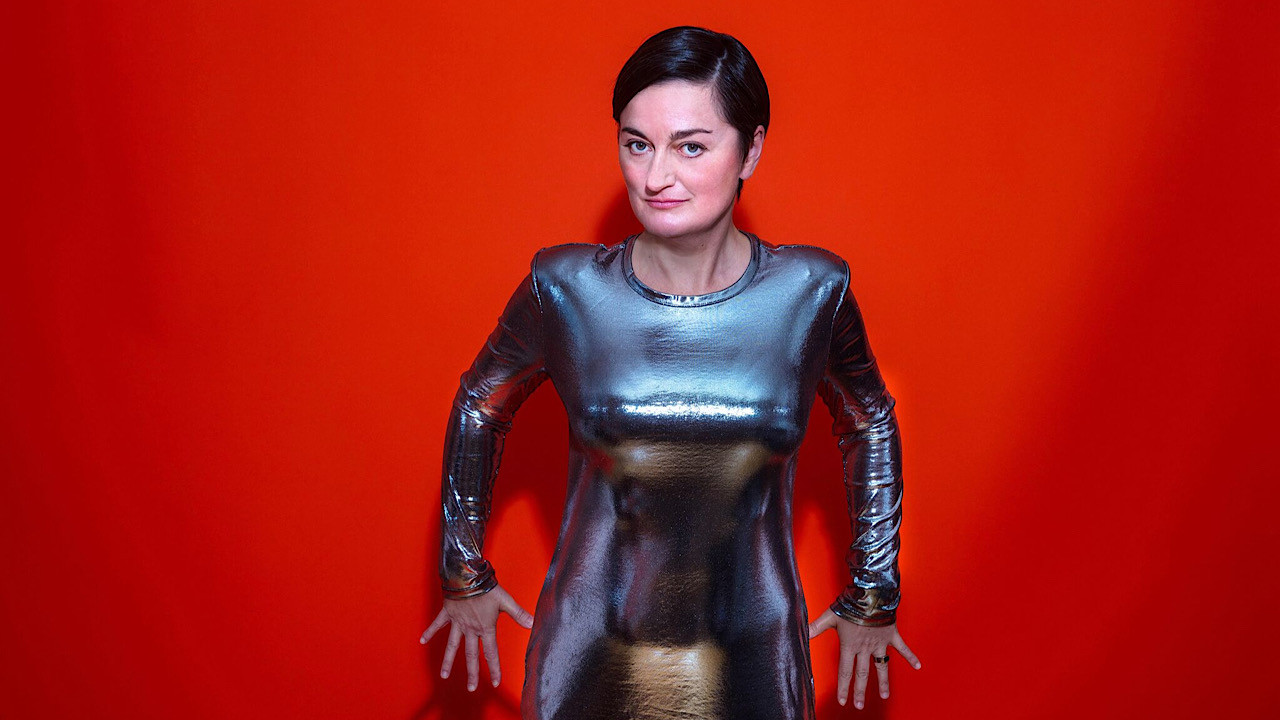 Zoe Lyons: Entry Level Human Background