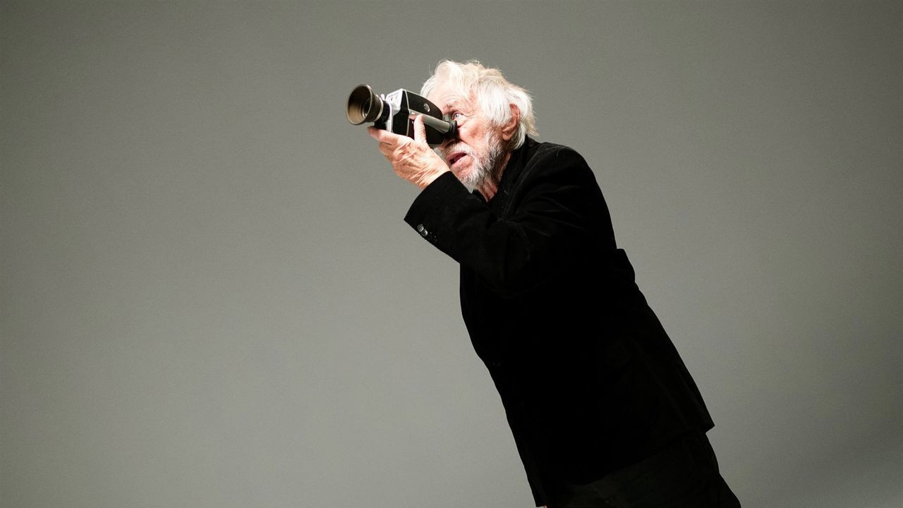 Pierre Richard, le discret Background