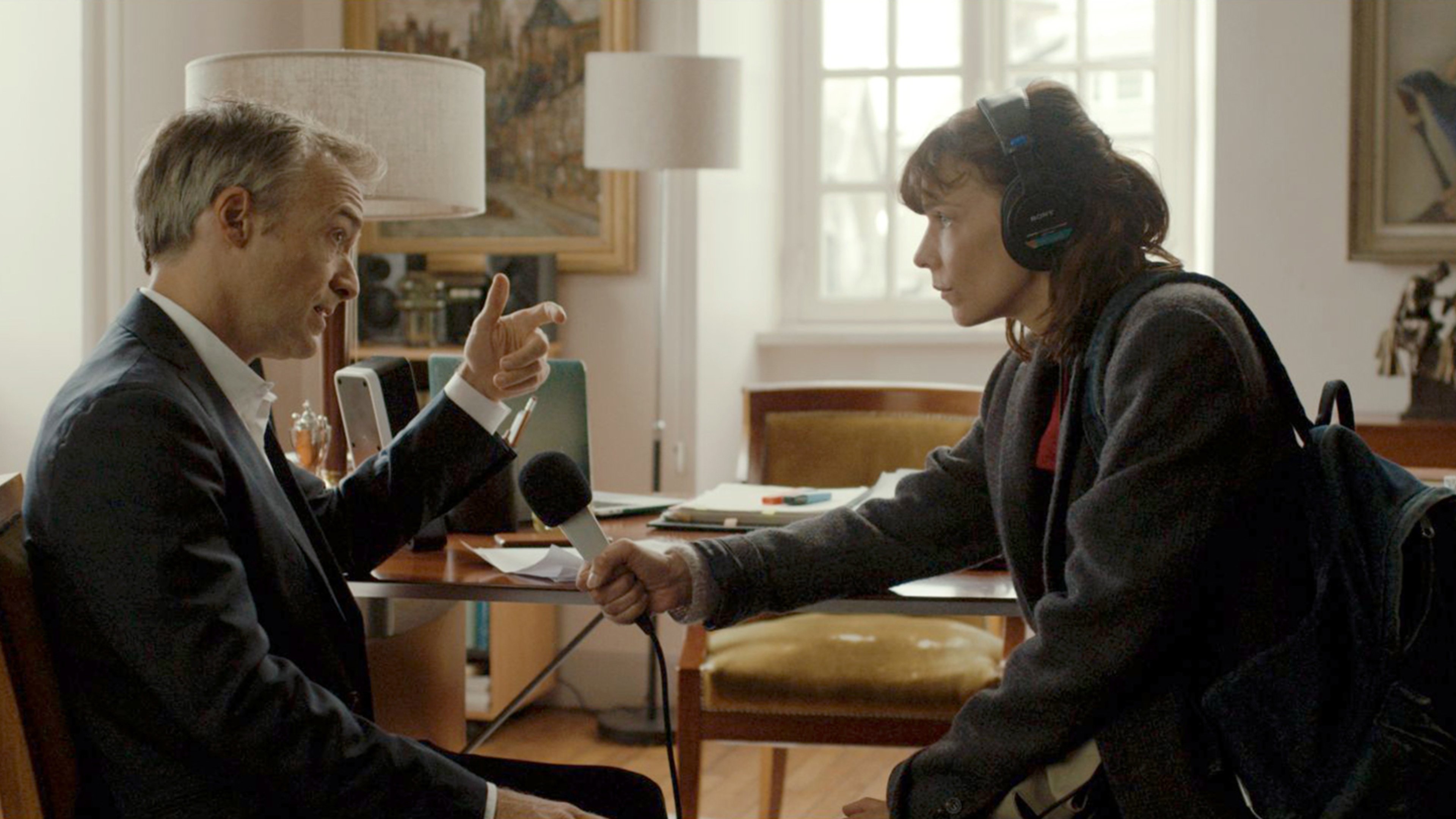 Green Tide Background