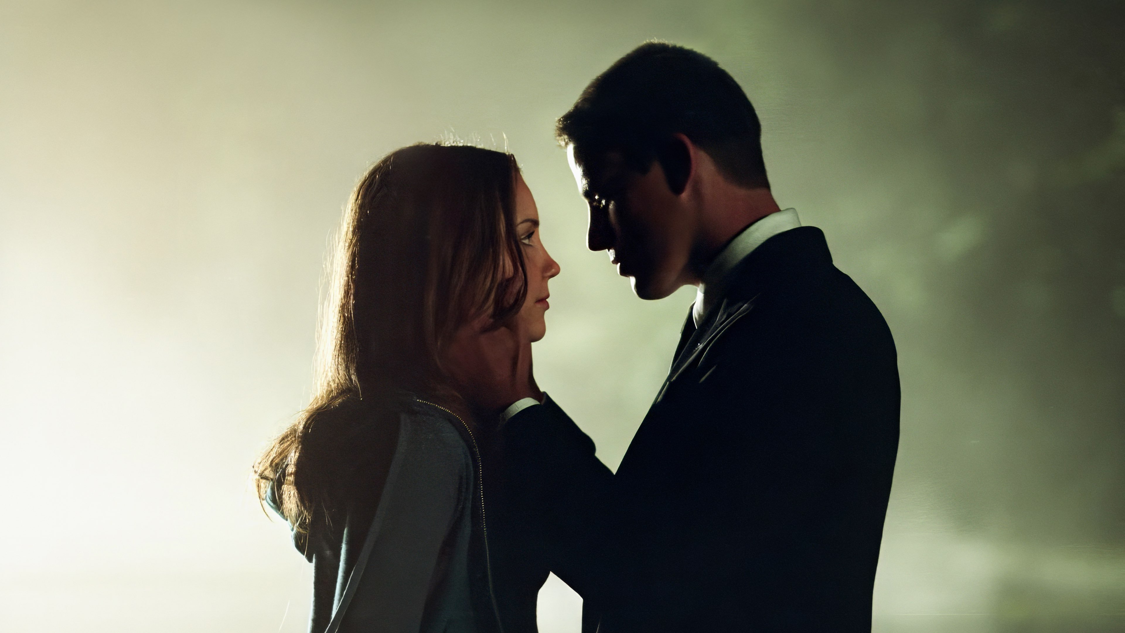 She's the Man Background