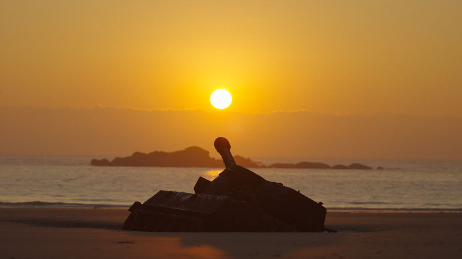 Island in Between Background