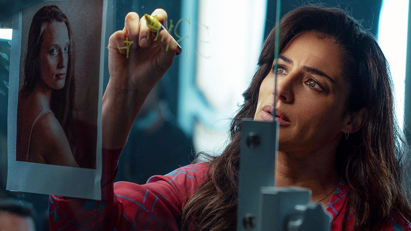 Lolita Lobosco Background