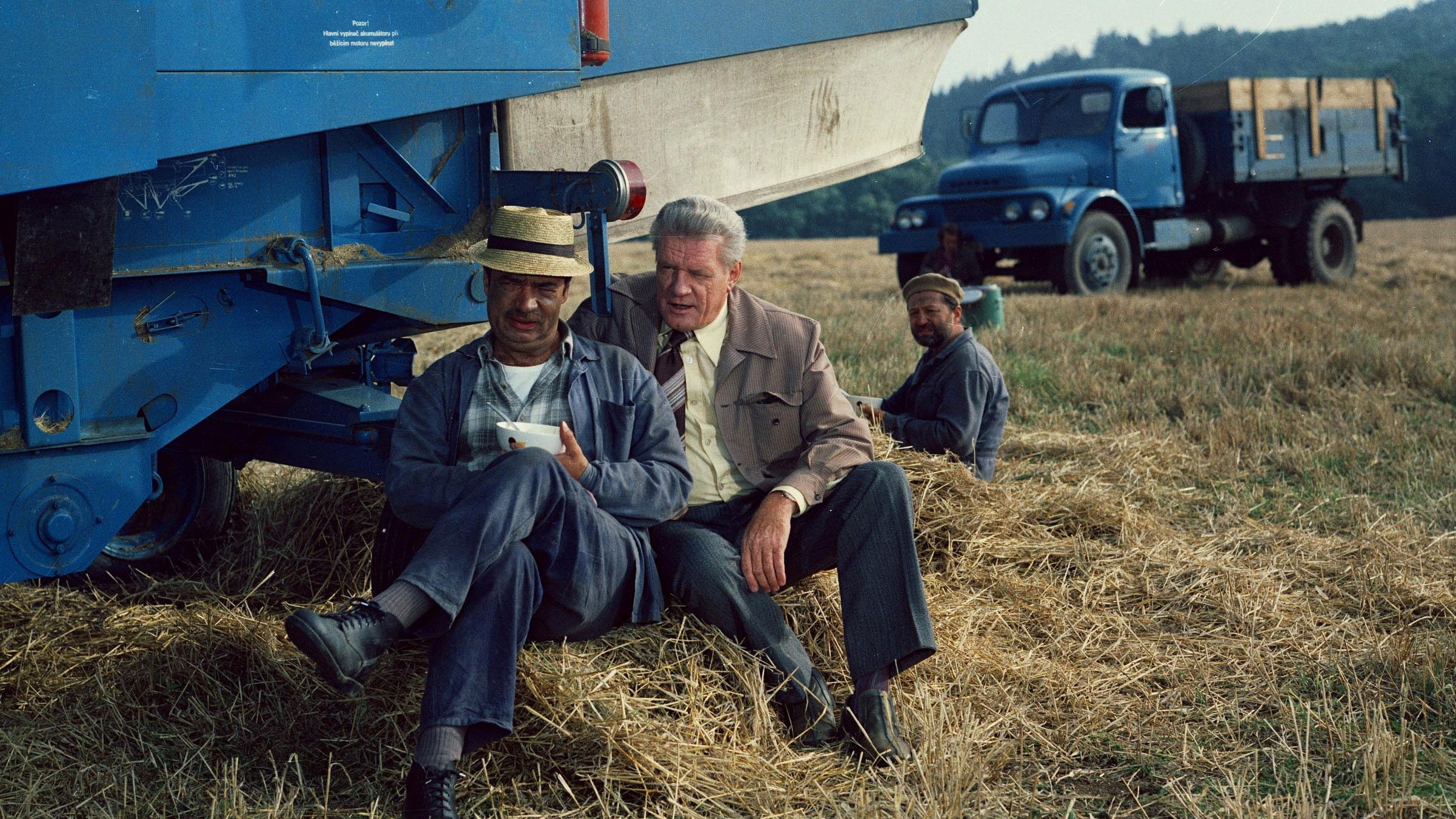 Plechová kavalerie Background