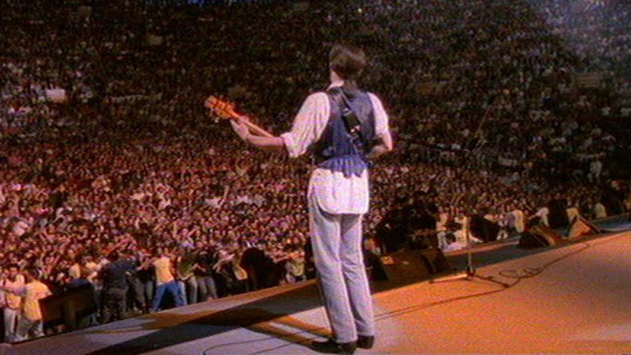 Simple Minds: Seen The Lights (A Visual History) Background