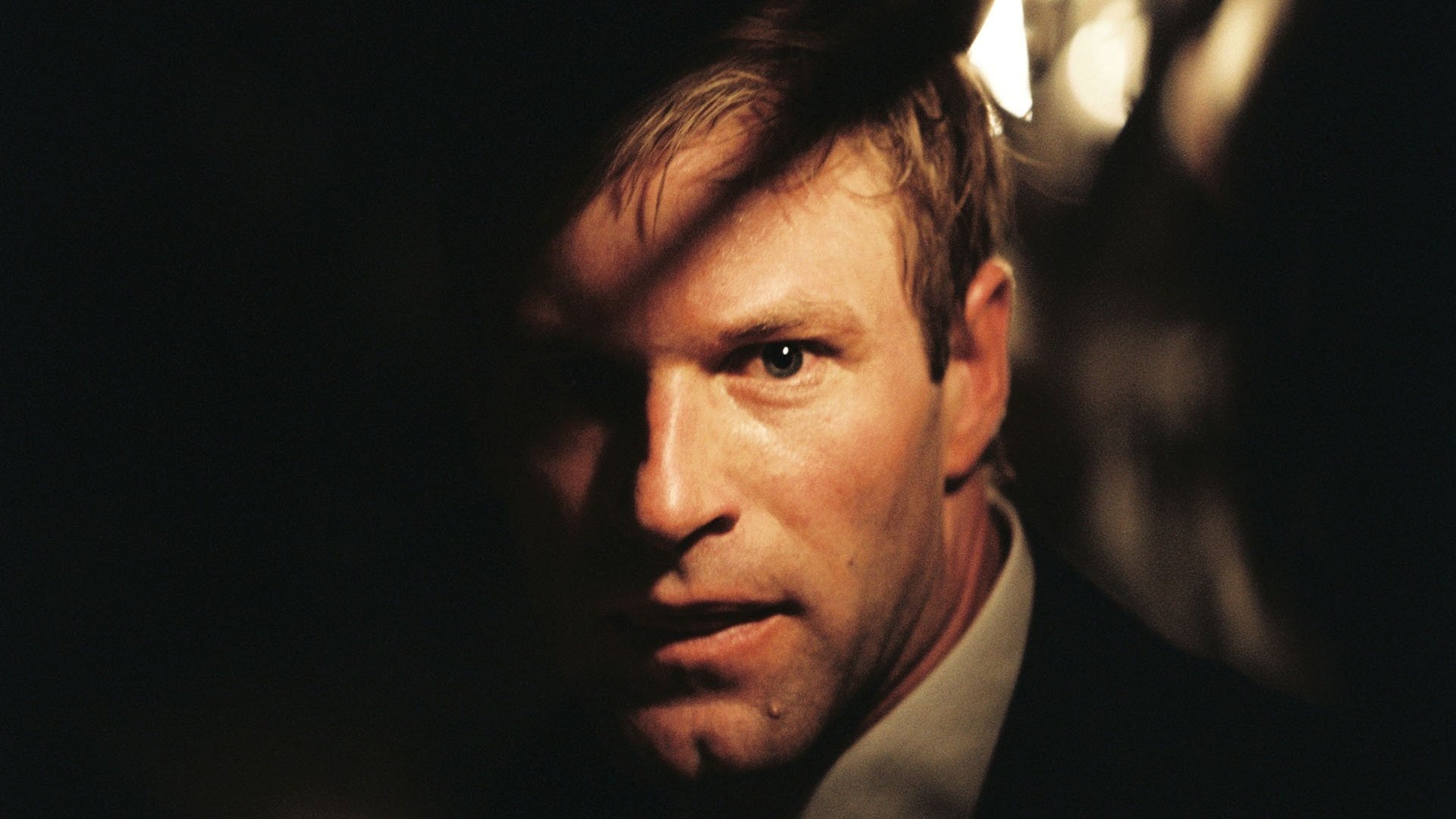 Suspect Zero Background