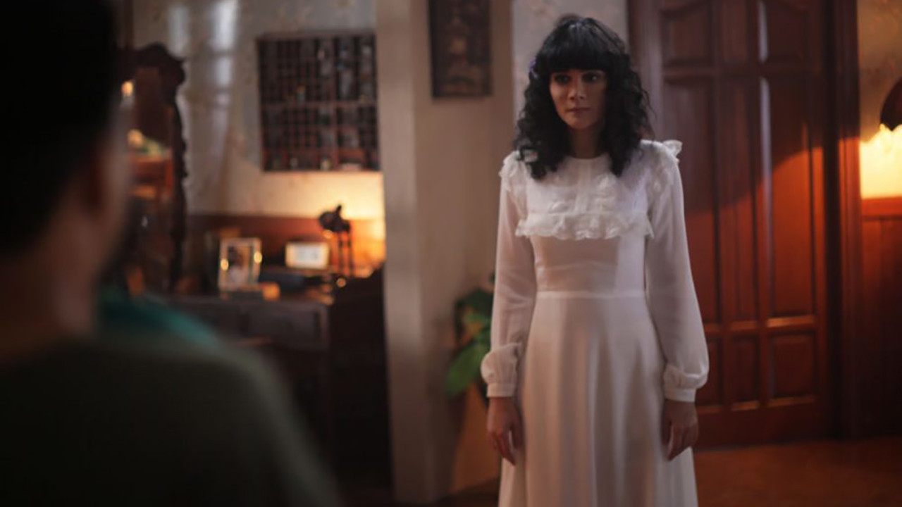 Suzzanna: Buried Alive Background