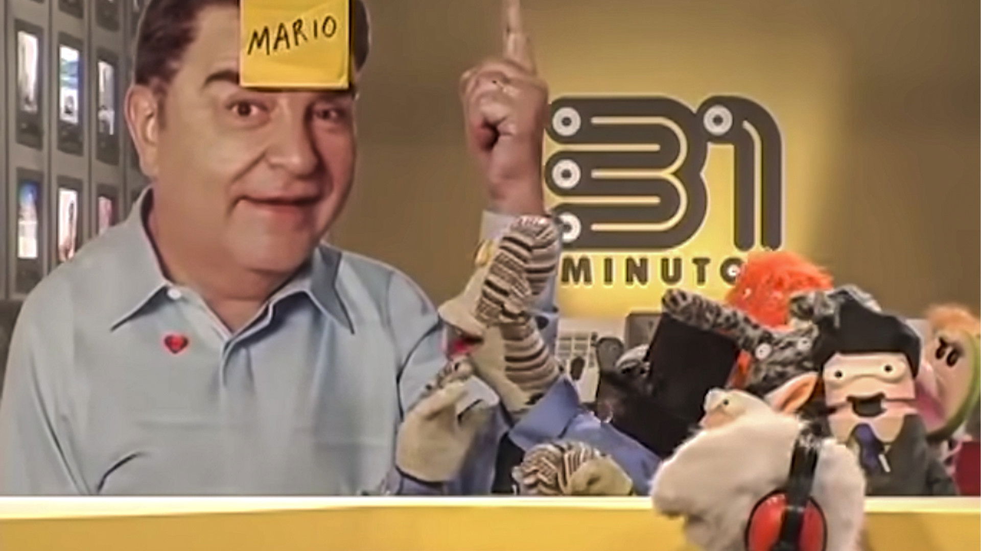 31 Minutos en la Teletón Background