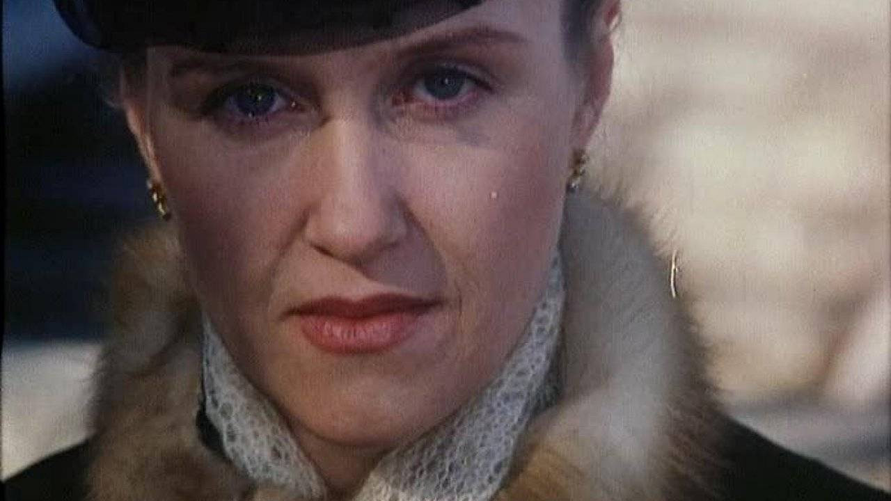 On Knives Background