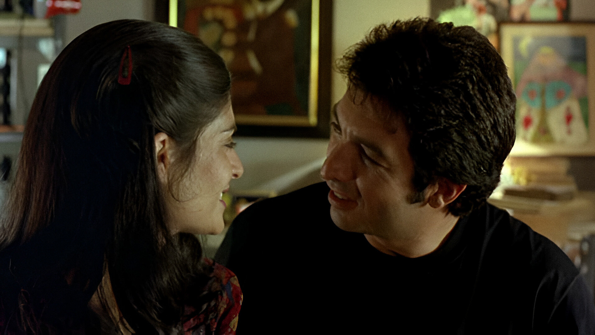 El mismo amor, la misma lluvia Background