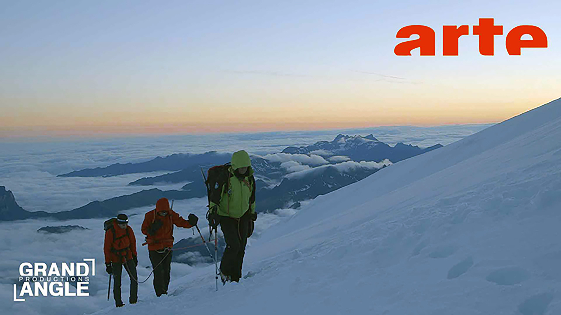 Objectif Mont Blanc, Sur Les Traces D'Un Géant Background