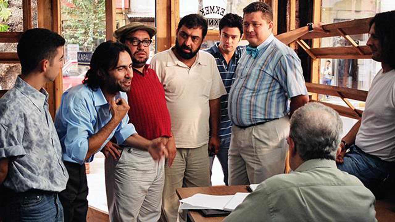 Ekmek Teknesi Background