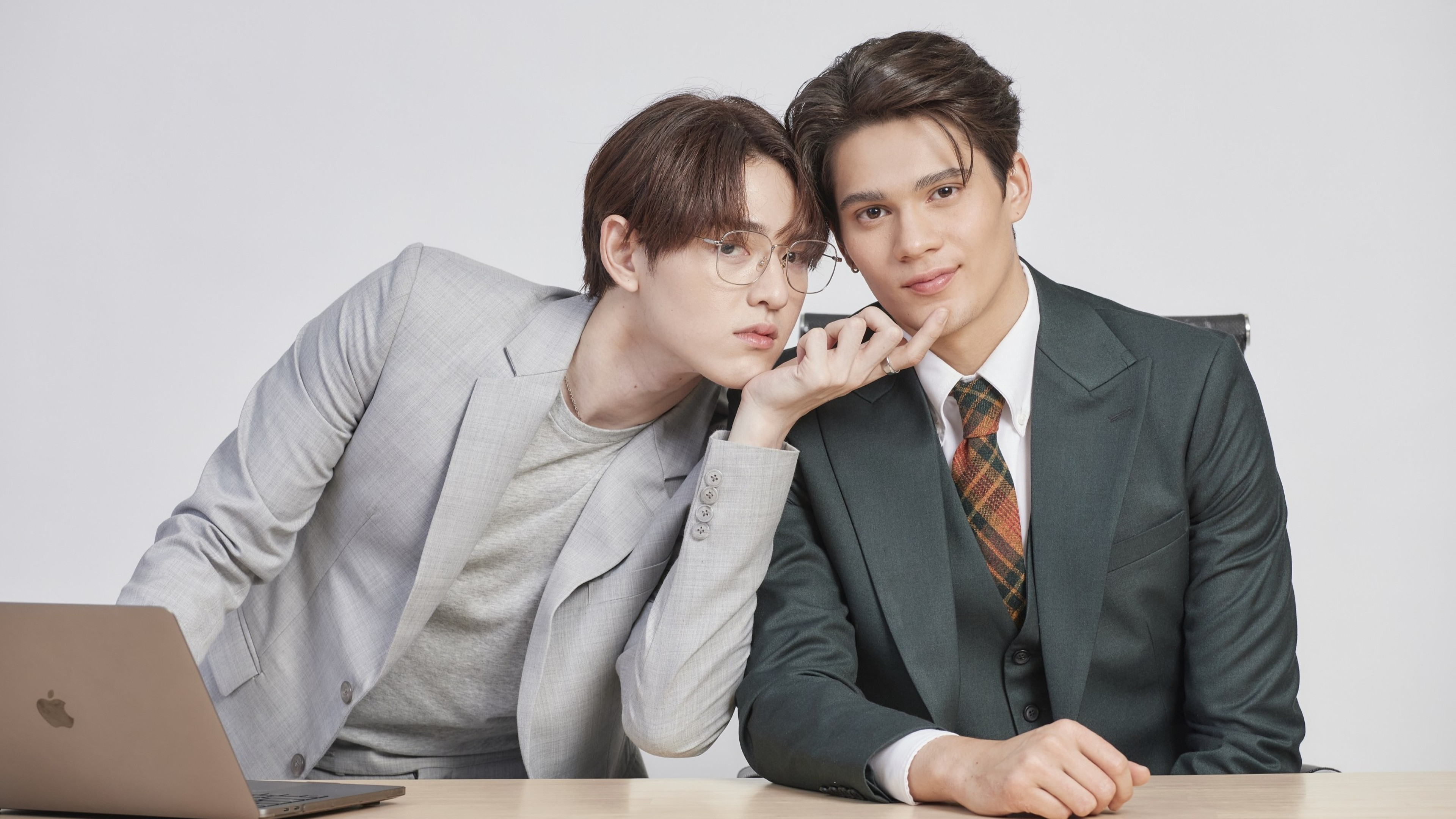 Bad Guy My Boss Background