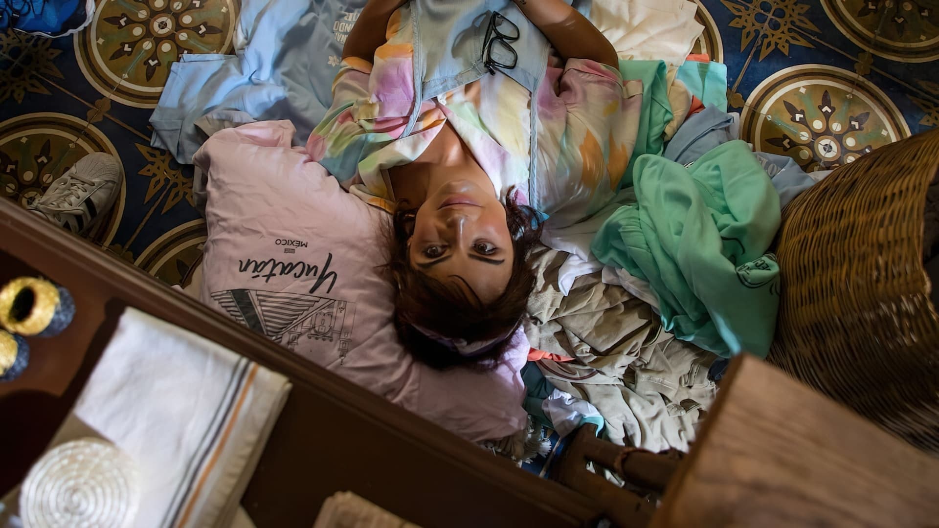 ¿Qué culpa tiene el karma? Background