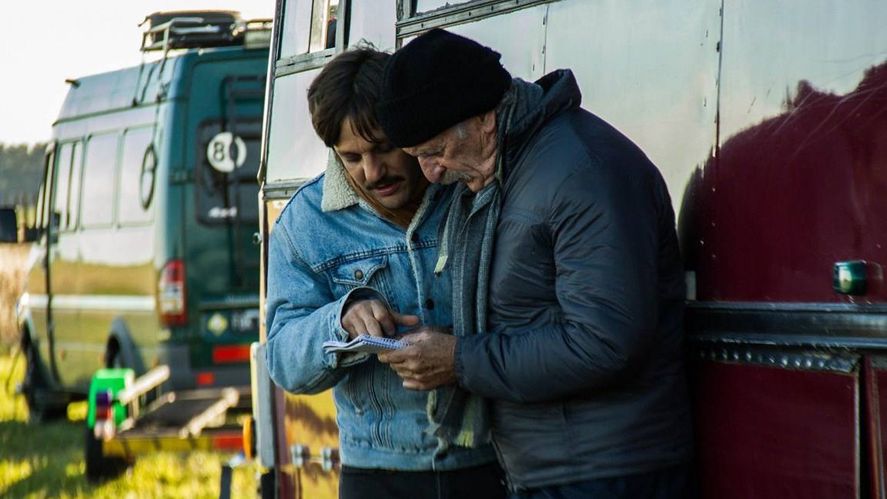 Camino a La Paz Background