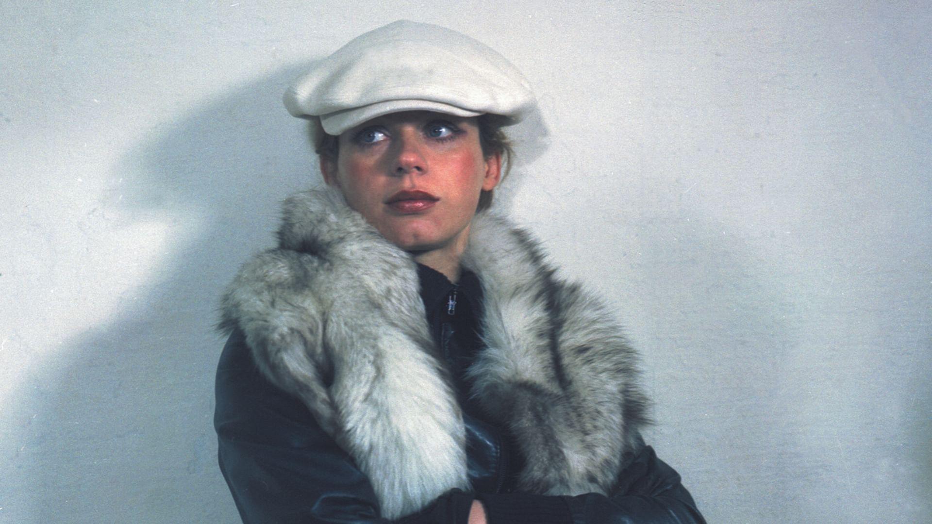 Solo Sunny Background