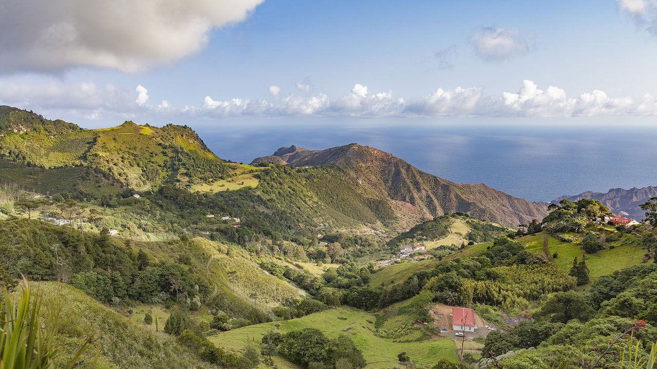 St Helena: An End to Isolation Background