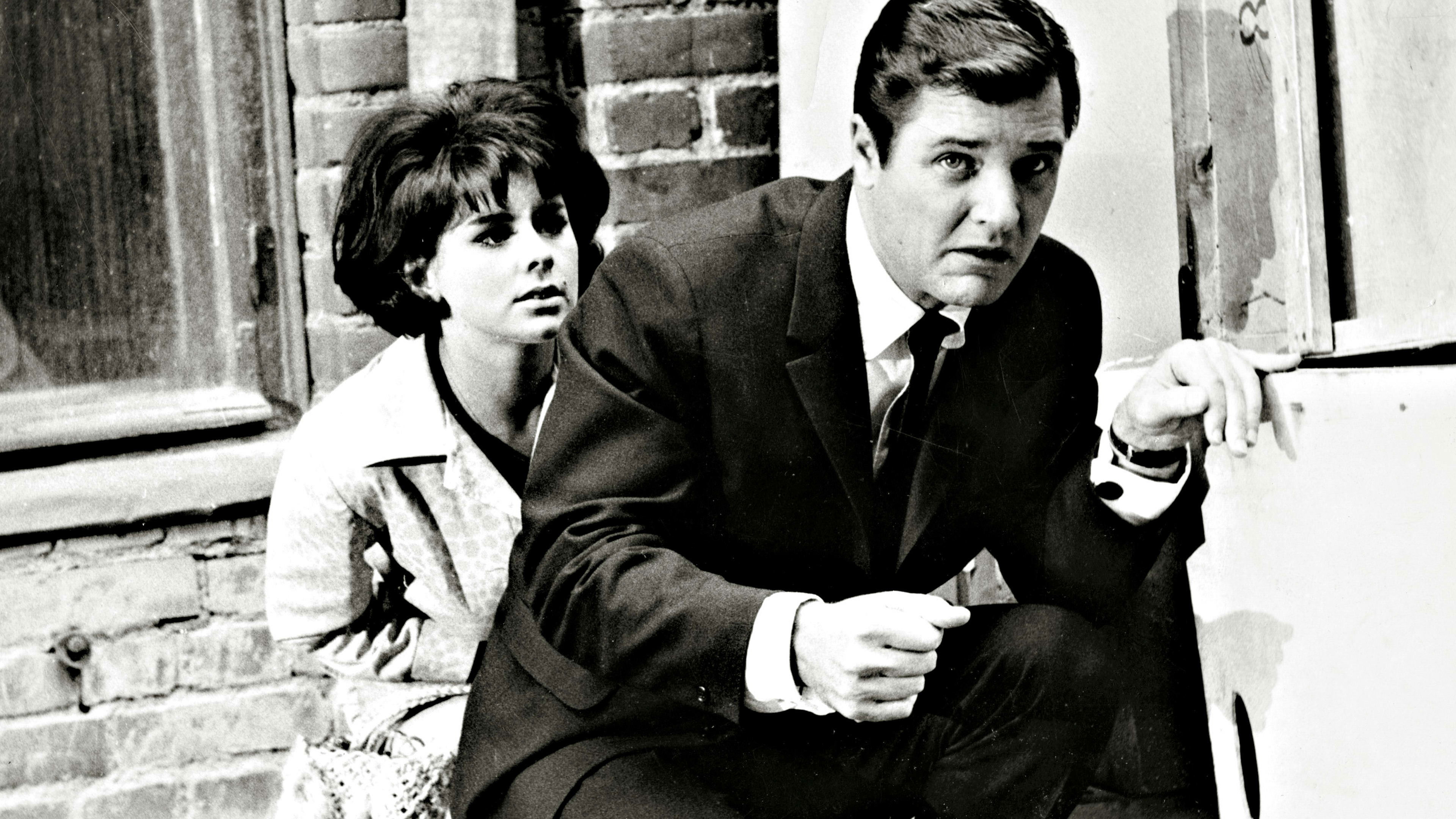 Make Like a Thief Background