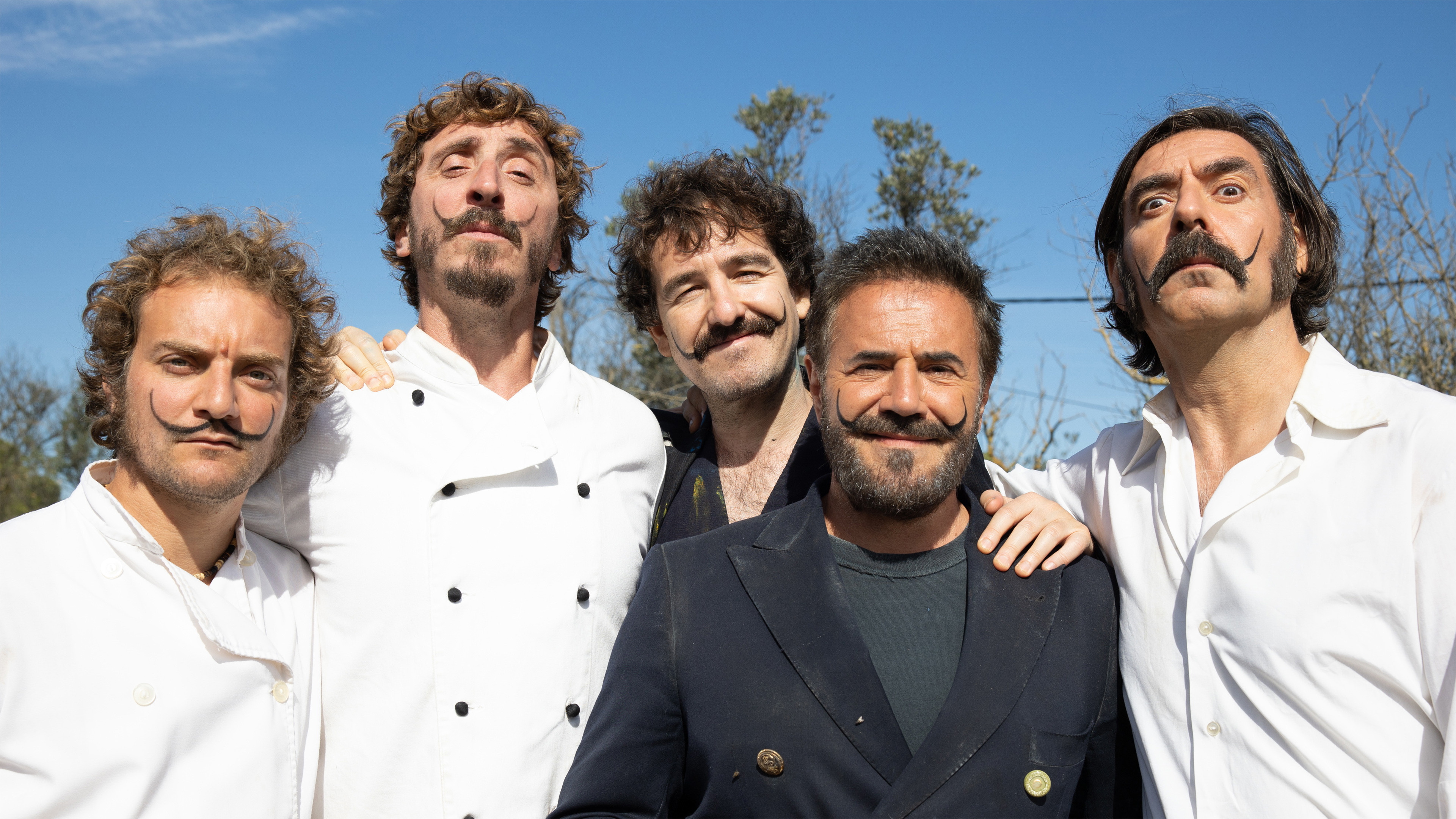 Esperando a Dalí Background