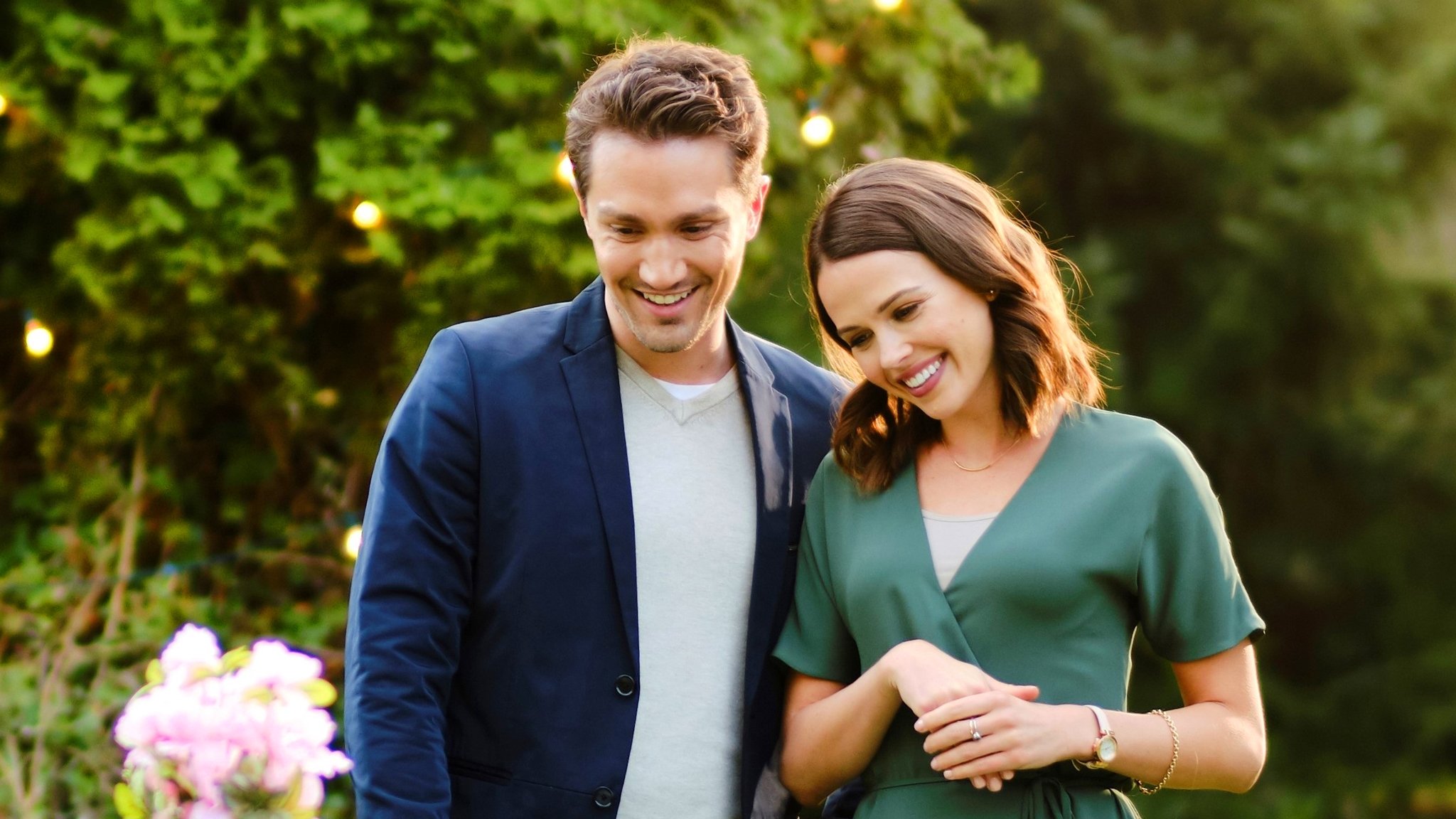 Eat, Drink and Be Married Background